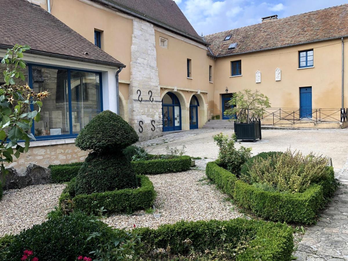 Les Gites Du Clos Saint-Martin Maule Exteriér fotografie